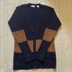 Levi’s long sleeve cardigan sweater